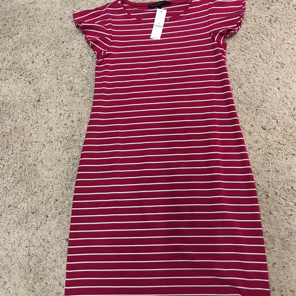 NWT WHBM FLOUNCE-SLEEVE STRIPE KNIT SHIFT DRESS - Picture 4 of 6